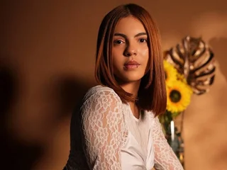 Emily_vegaa