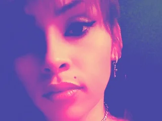 EmoGirlXX profile