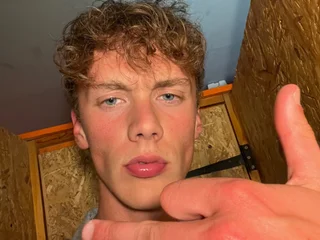 HarryLongJohnson profile