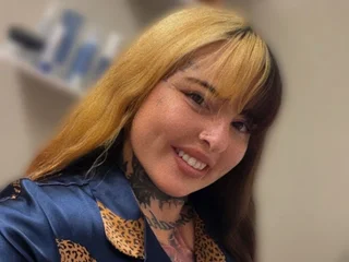 HoneyDripsOnYou profile