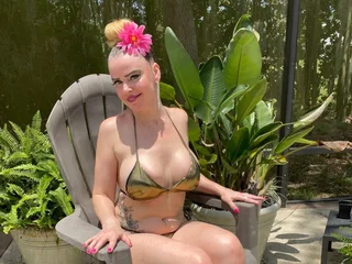 Hot_Milf_Nicole profile
