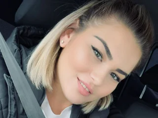 HugeBoobsErin profile