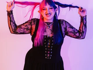 ItsMagicalMae profile