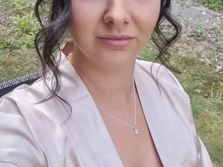Larissa_Bell profile
