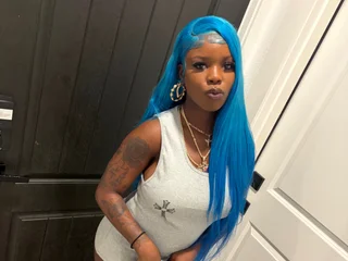 Loviefineass profile
