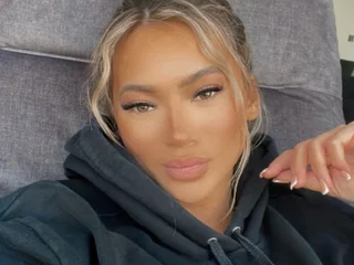LuxeBrunetteBbe profile