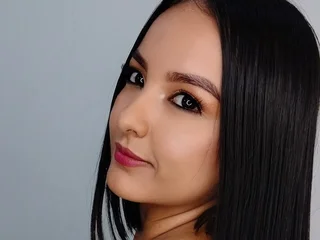 MazeDivinne profile