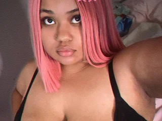 MissNoemii444 profile