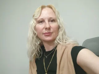 MistressParisParker profile