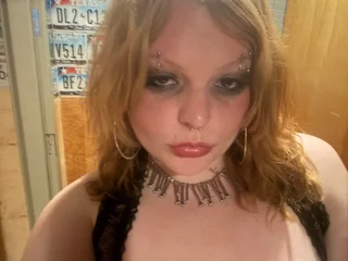 MistressRavenValentine profile