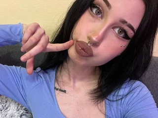 PixelWitch profile