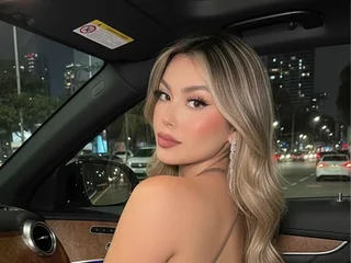 SalomeBlonde
