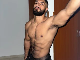 Santiago_huntt profile