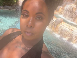 SexyBerry77 profile