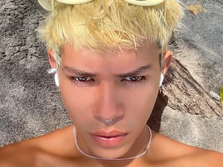 User_erroor profile