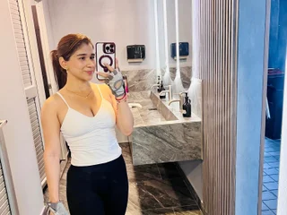 angiilopez profile