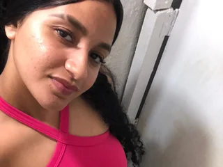 saraynaughtyhotter profile