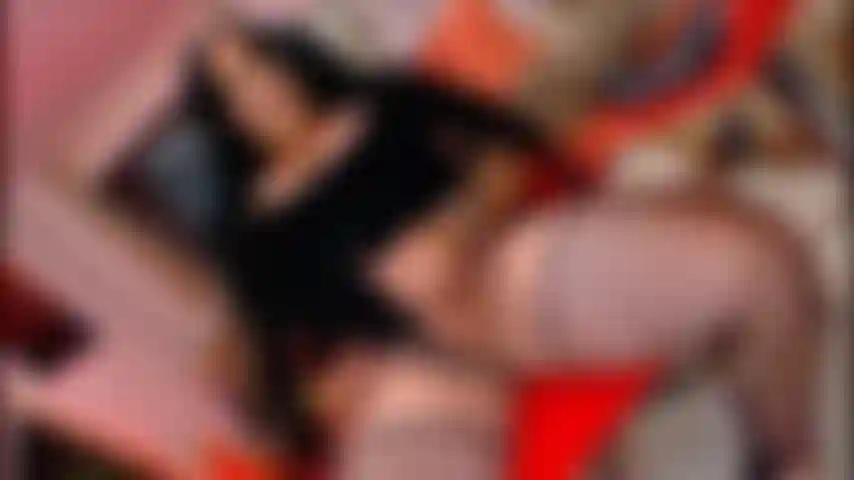 Würdest du meinen schwanz oder meinen arsch essen? Lecke mein vorsperma.