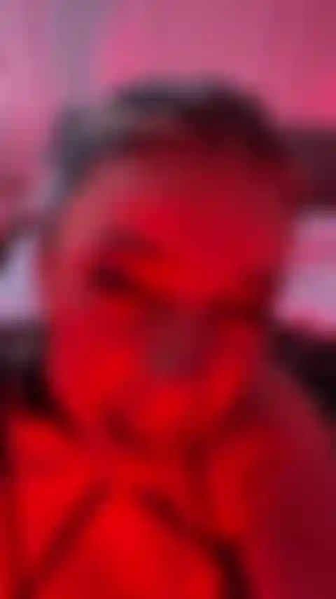 Darf ich meinen hintern anfassen, mein herr?