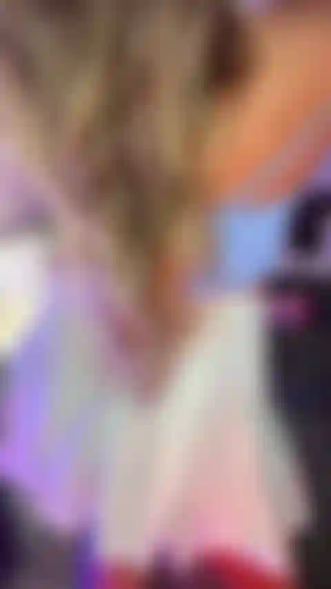 Schau, wie ich mein arschloch berühre.