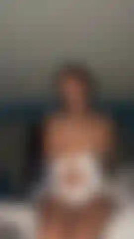 lencería blanca, ven a ver como me la quito