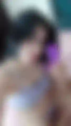 Lass mich dich spüren, verwöhne mich mit dir.