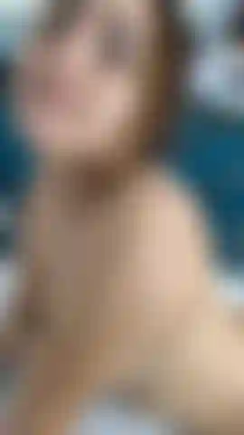 Ich reite deinen schwanz oder reibe mich.