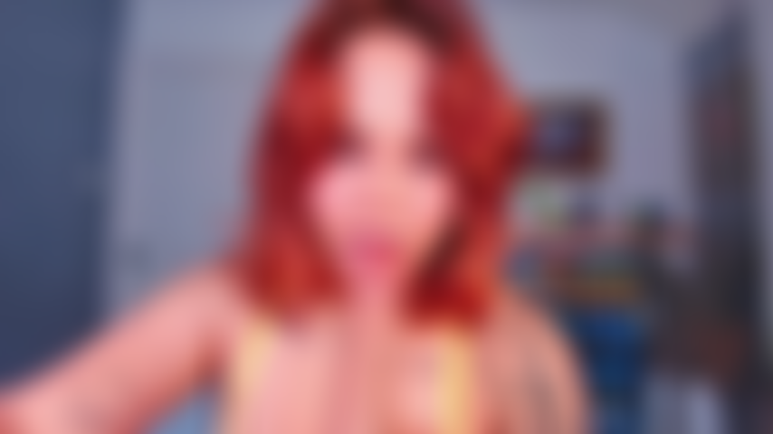 Blowjob p. O. V süße rothaarige.