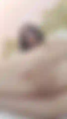 Komm und genieße einen köstlichen blowjob.