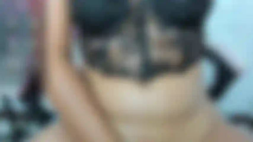 Die sich mit lush verwöhnt.