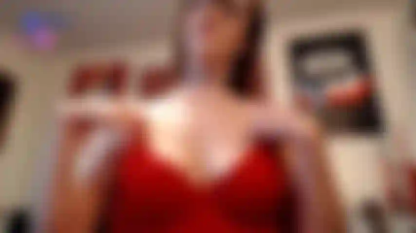 Hüpfe, kneife und spiele mit meinen titten und brustwarzen.