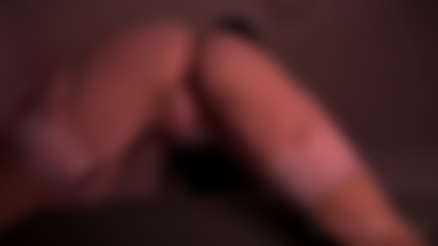 See Inside Me (Glass Dildo Pussy Play)