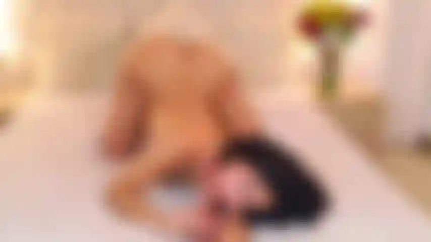 Ich kann deinen ganzen schwanz essen.