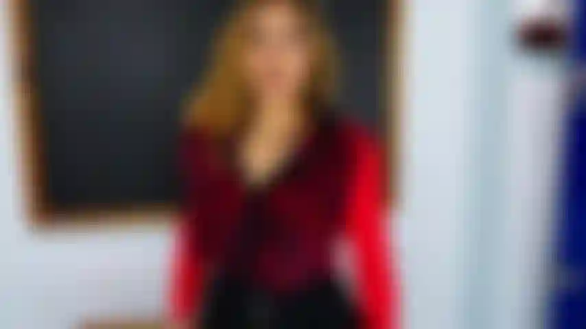 Freche lehrerin bringt dir eine lektion im pov-joi bei