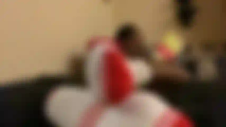 Weiße socke, ignoriere, lese und esse.