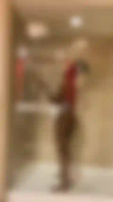 Voyeur seifendusche.