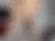 Necke und spritze in meine yogahose :).