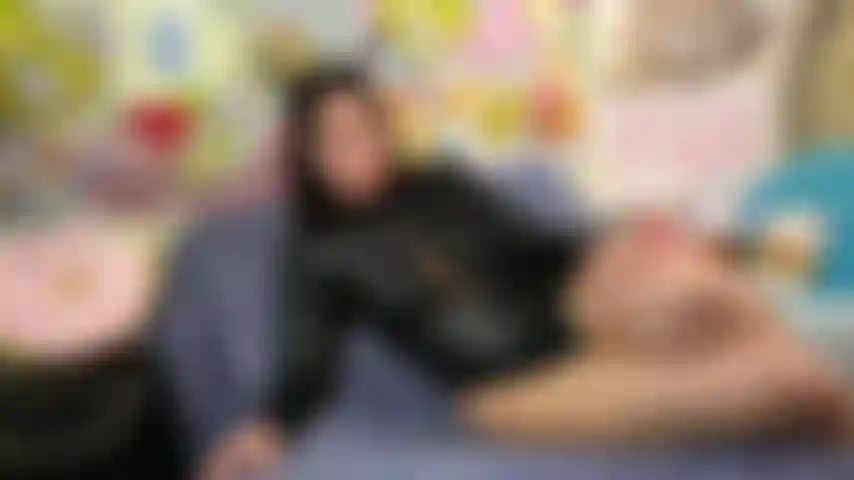 Succubus schrumpfender schwanz, magischer blowjob.