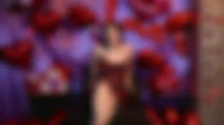 Ex Girlfriend Promises To Do Anything To Win You Back -