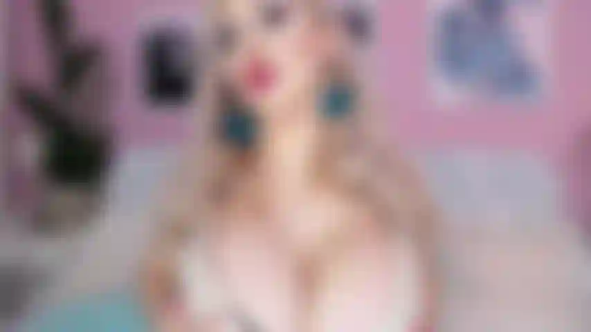 Titten im griff, meine sexy stimme in deinen ohren, wird dich ermutigen, schwächer zu werden, die selbstbeherrschung zu verlieren, deine eigenen gedanken zu verlieren, und dich verführerisch, langsam und sicher, tief in die trance führen.