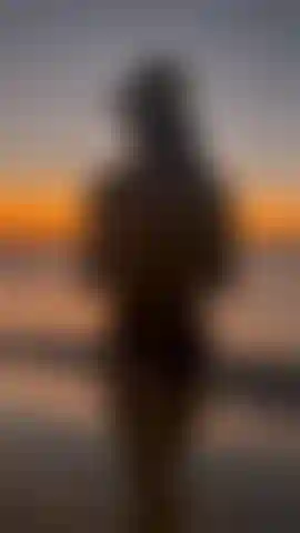 Happy Valentine's Day, Touching me at sea