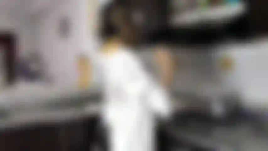 I GET FUCKED IN THE KITCHEN