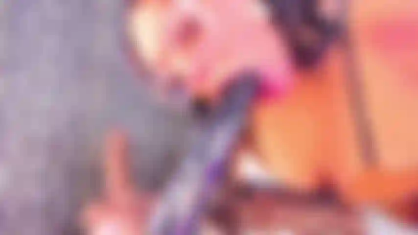 Puppen machen mich glücklich wie eine schlampe.