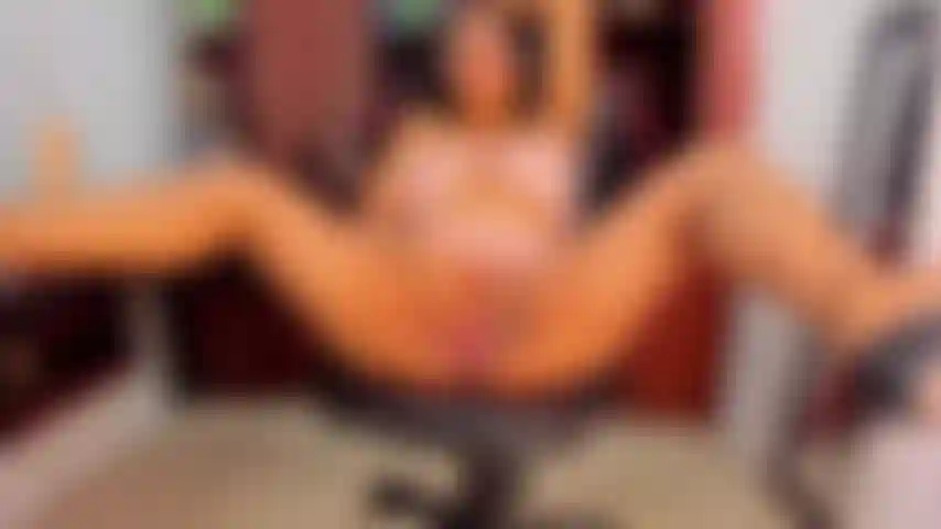 Spiele domi im büro.