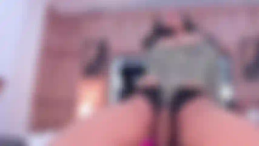 Komm, fick mich und spiel mit meiner muschi, wie ich will!!!