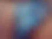 Schlüpfrige satinhöschen-spielzeit - dieses video erfordert *definitiv*, dass du deine hose ausziehst und mit mir masturbierst. Allen satinliebhabern gewidmet. Vor dem abspritzen gibt es jede menge neckereien.