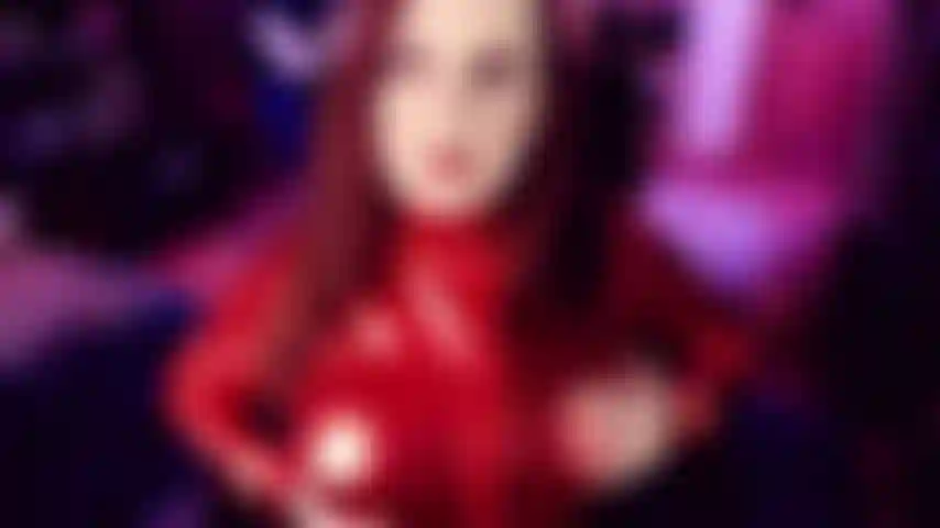 Cbt mit einer prise schwuler ermutigung – so eine lustige sitzung mit einem meiner cbt-enthusiasten. Er liebt es, dazu überredet zu werden. Er schätzt meine anleitung zur schwulen ermutigung. Vielleicht geht es dir genauso. Göttinnen-titten können dich zu so ziemlich allem überreden, oder nicht?