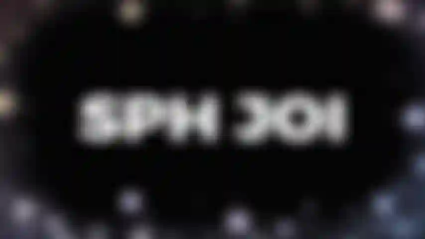 Sph joi – ich weiß, es ist eine ewigkeit her, seit ich mit dir und deinem kleinen schwanz gespielt habe, oder vielleicht kommt es mir auch einfach wie eine ewigkeit vor. Aber frischen sie auf jeden fall mein gedächtnis auf. Was packen wir da drüben nochmal ein? Wie groß ist dein kleiner schwanz? Streichle so, wie ich es dir sage ...