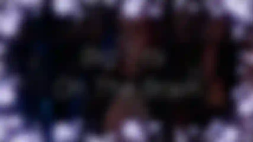 Große titten im kopf – du denkst morgens als erstes an sie. Du denkst beim mittagessen an sie. Wie weich und kuschelig sie sind, wenn man sich an sie kuschelt. Du kannst natürlich nicht dabei aufhören. Du musst sie mit deiner zunge verehren. Nicht wahr?