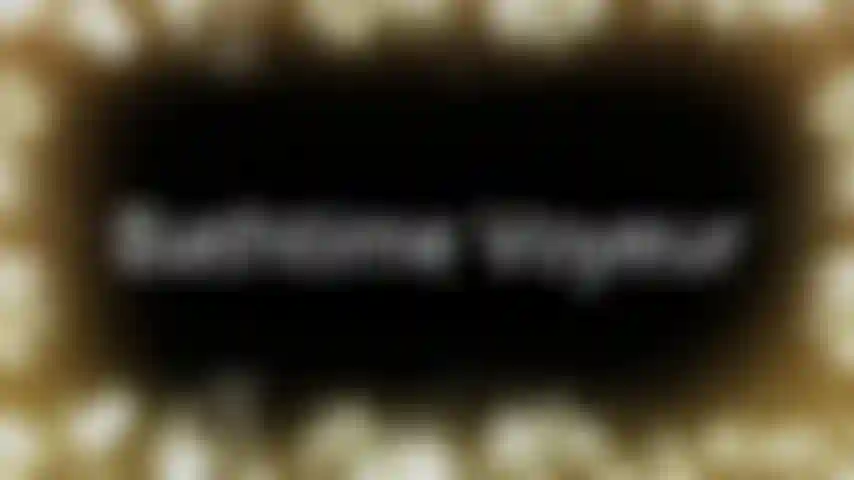 Bade-voyeurin – nicht jeder kann es zu meinen 30-minütigen goldshows „spion in meinem bad“ schaffen, deshalb hier ein archiv. Minimale interaktion mit den zuschauern, ich gönne mir ein langes bad, während ich manchmal auf meinem handy surfe oder mir die beine rasiere.